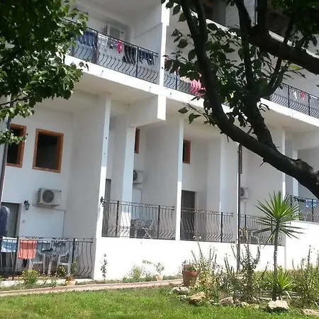 Venus-mioara 3* Venus