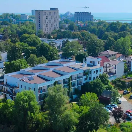 Venus-mioara Konukevi